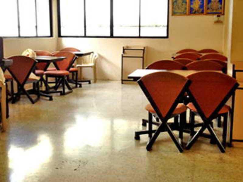 Hotel Meru Pune Esterno foto